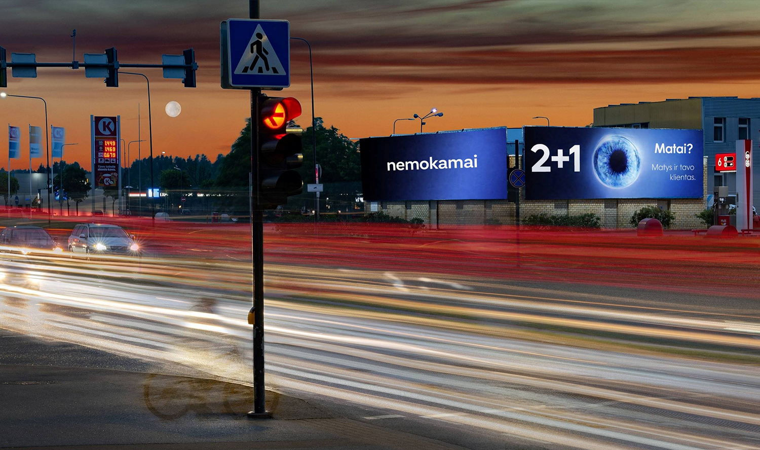 2+1: trečias reklaminis stendas – nemokamai